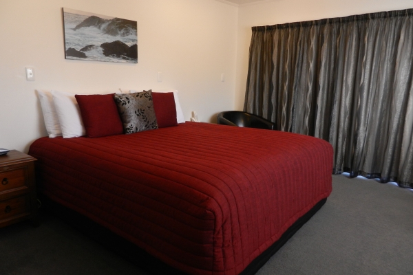AMBER COURT MOTEL (Te Anau)